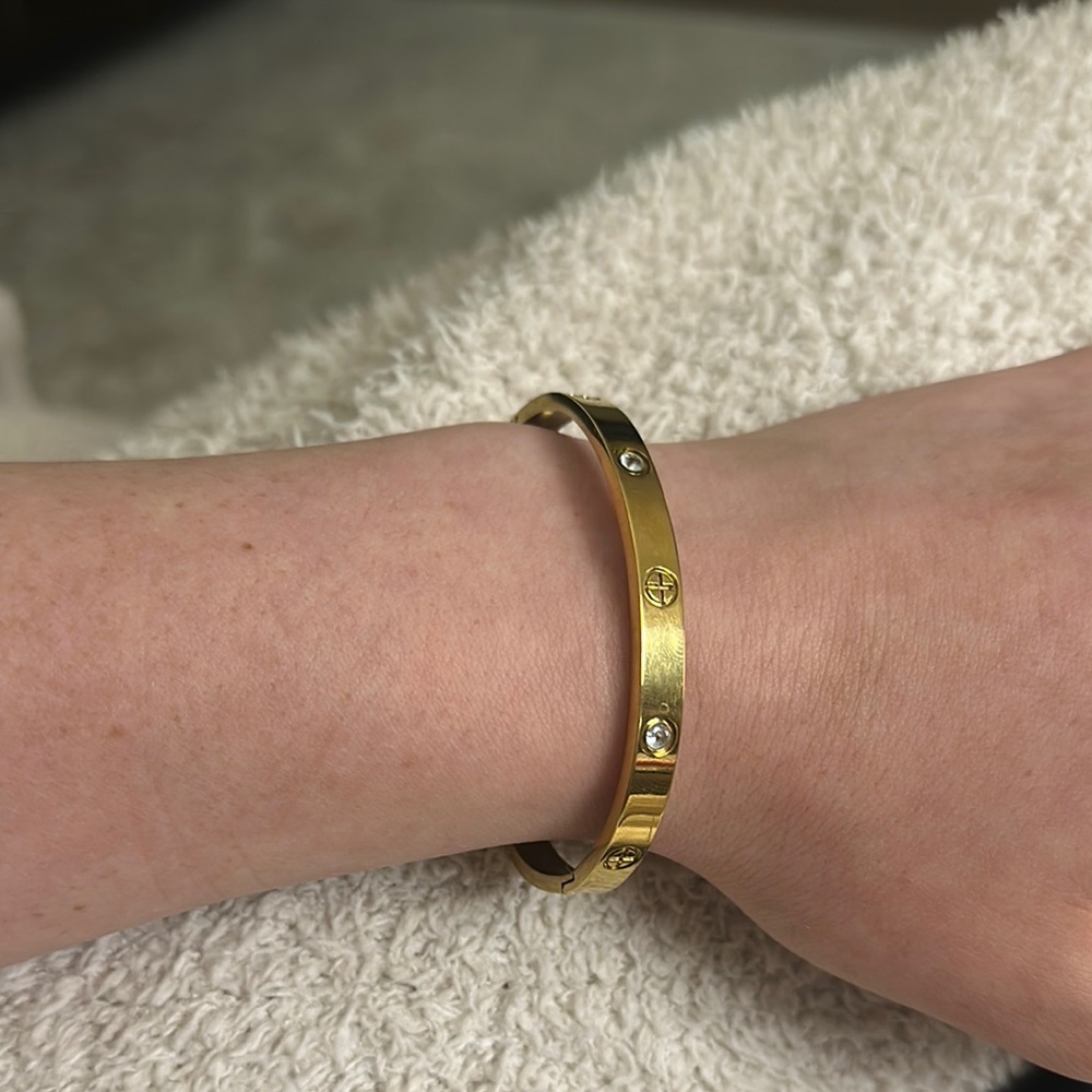 Gold Bracelet with Crystals